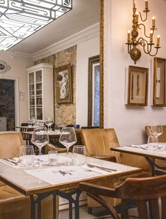 Ambiente "La cueva" del restaurante La Dispensa Ibiza